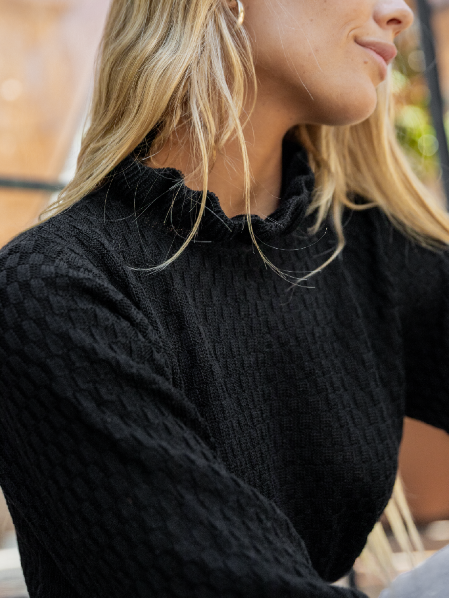 BLACK SIENNA SWEATER